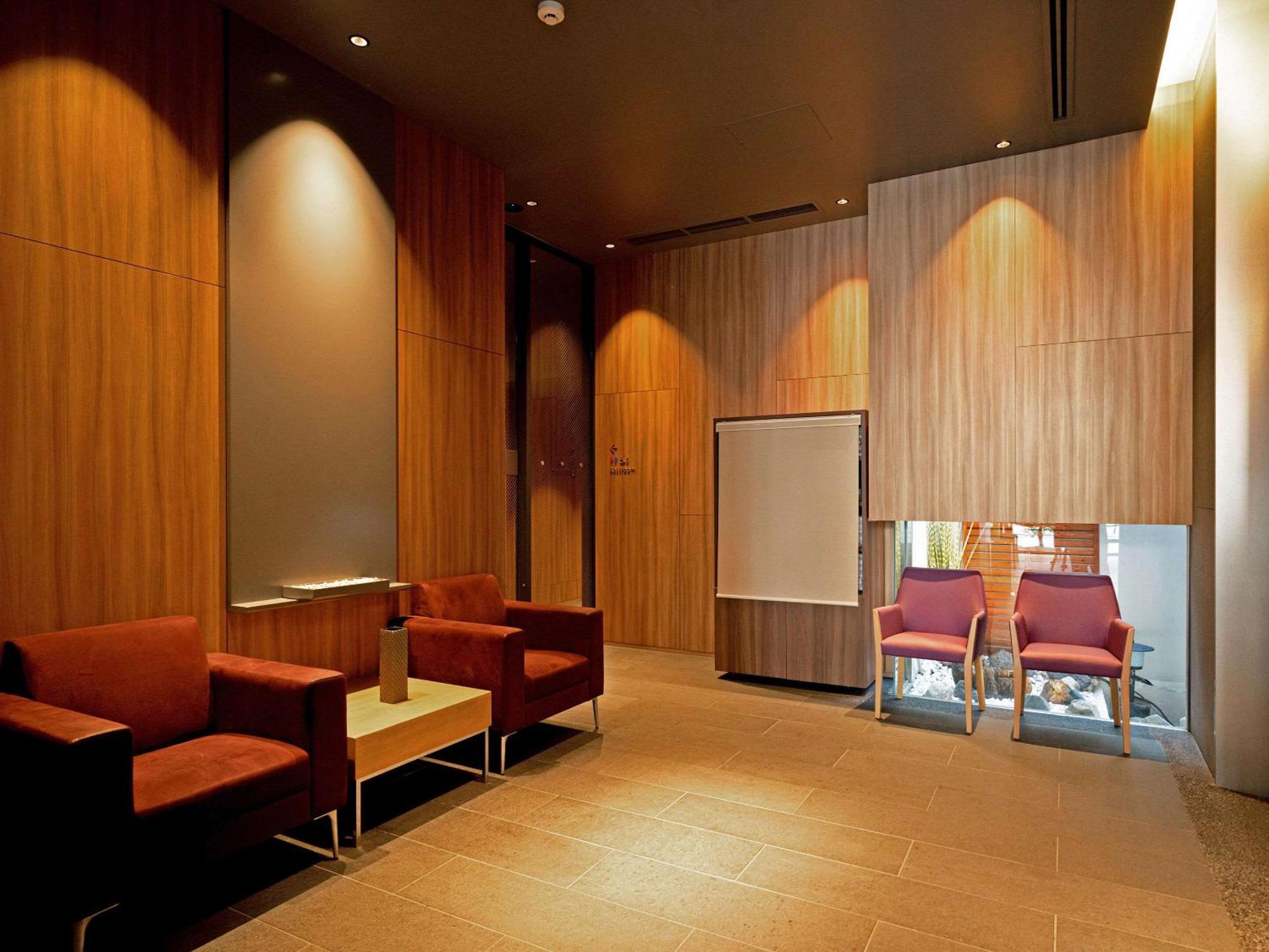 Comfort Inn Fukuoka Tenjin Экстерьер фото